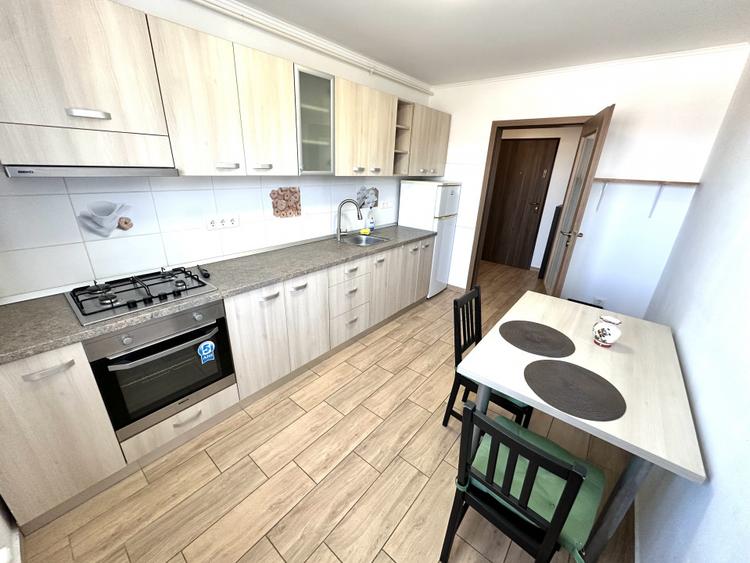 APARTAMENT 2 CAMERE DECOMANDAT I CETATEI BLOC NOU I MOBILAT I PARCARE I
