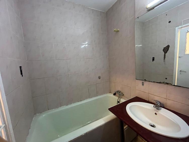 Apartament 3 camere Giulesti curat