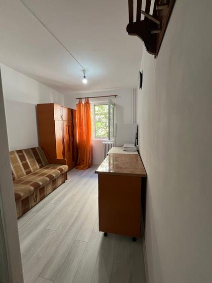 De inchiriat!Garsoniera zona Alexandru cel Bun /Familial