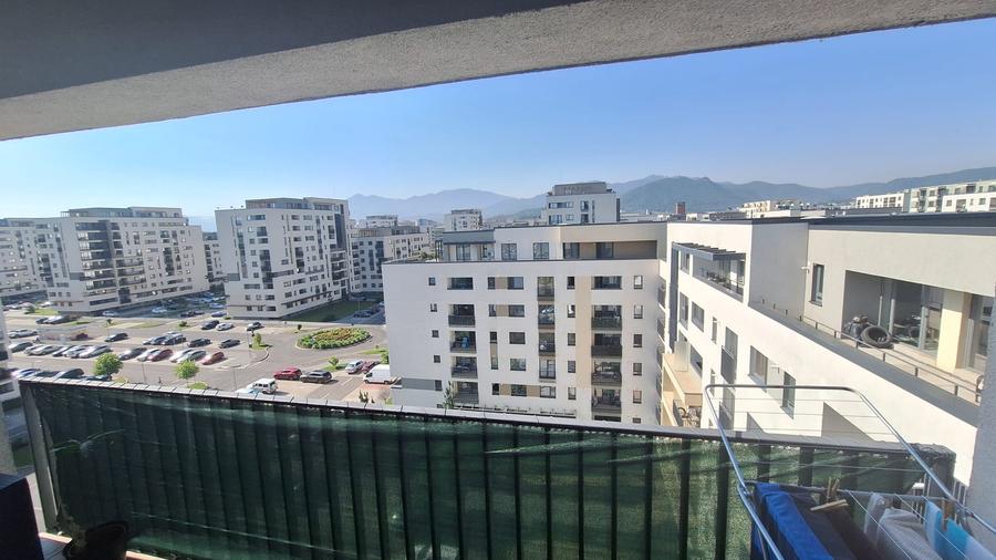 Apartament 3 camere, Kasper
