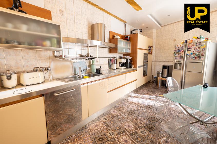 Apartament 3 camere 120mp Cartierul Armenesc