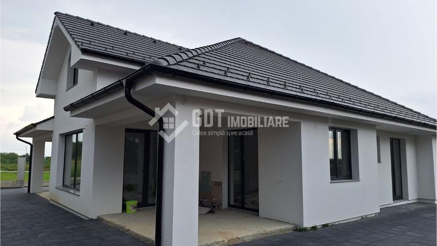 Casă individuală P+M de vânzare în Cisnădie, Șoseaua Sibiului – 299.000 €