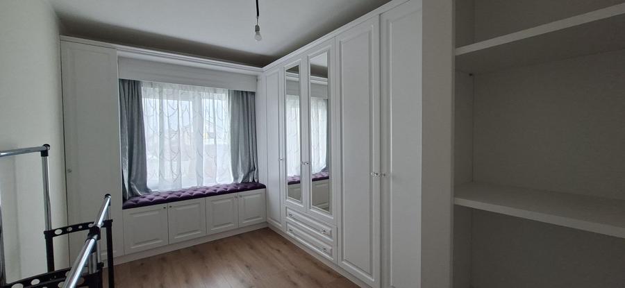 Casa la prima inchiriere cu 3 camere