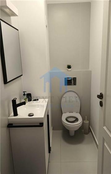 Apartament 3 camere, Piata 1 Mai