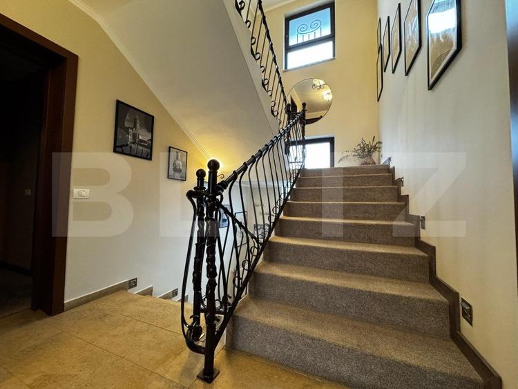 Pensiune frumoasă, Afacere la cheie, zona Cetate Alba Iulia