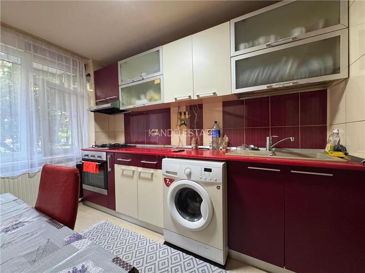 2 Camere Stradal Calea Vitan | Ideal Locuinta, Birou sau Investitie - 11