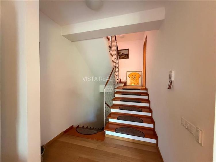 Casa tip duplex, zona Centru - 21