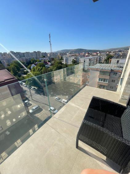 Apartament 3 camere, 73 mp, ultrafinisat, 2 terase, zona Marasti