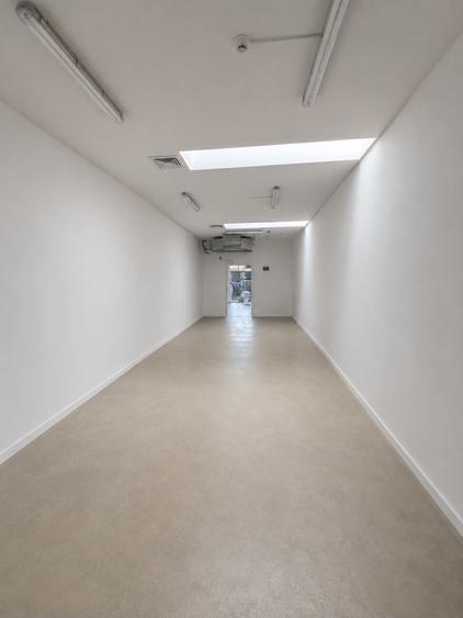 Spatiu comercial de inchiriat in Oradea, vad comercial intens, teren 1000 mp