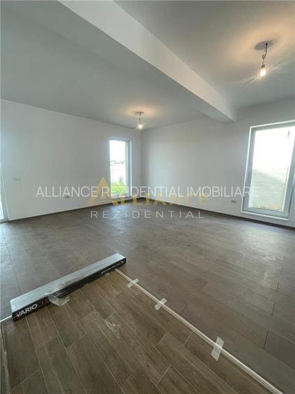 casa individuala || 4 camere || 5 min fata de metrou - 6