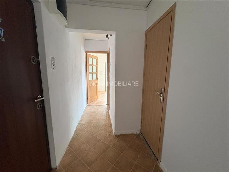 Apartament doua camere Centrul Civic - Zizinului - 8