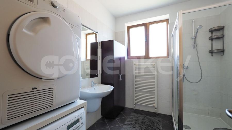 Apartament penthouse cu 4 camere | 28mp terasa