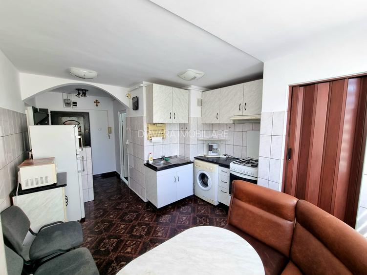 Ap 1 cam zona McDonald's - 400 Euro - 5