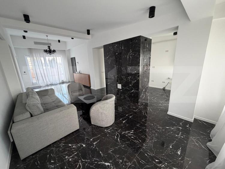 Penthouse 3 camere, 133 mp, Centru, zona Pirelli