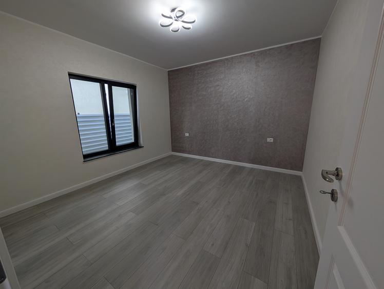 Casa premium! Hemeiusi 3 dormitoare,3 bai , terasa beci