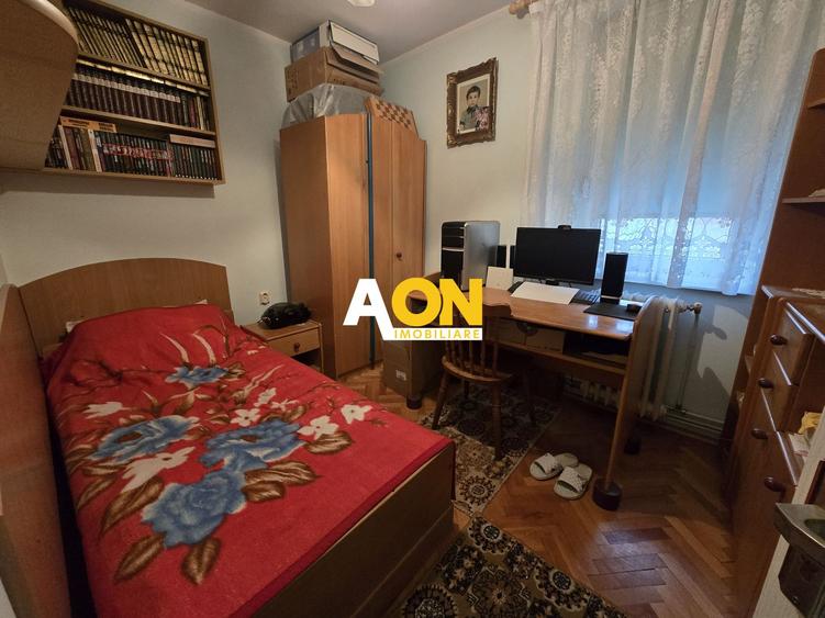 Apartament 4 Camere,79mp Utili, Etaj 2, Zona Cetate