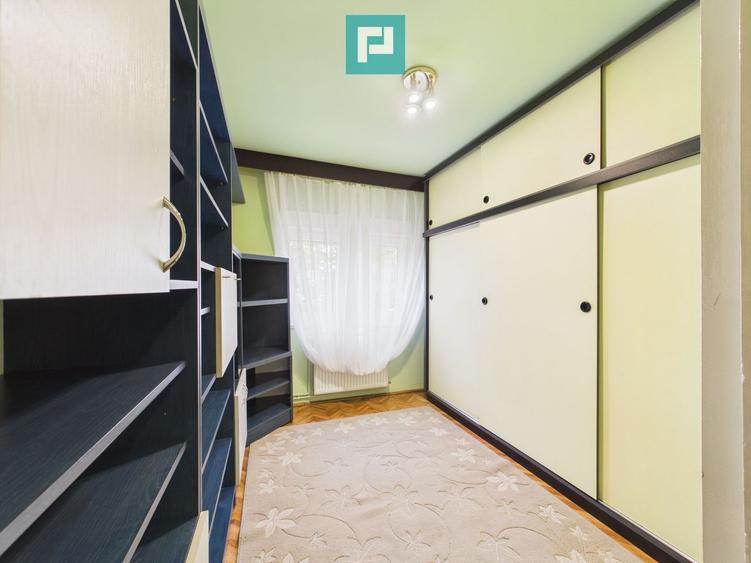 Apartament cu 5 camere în zona Polivalentă