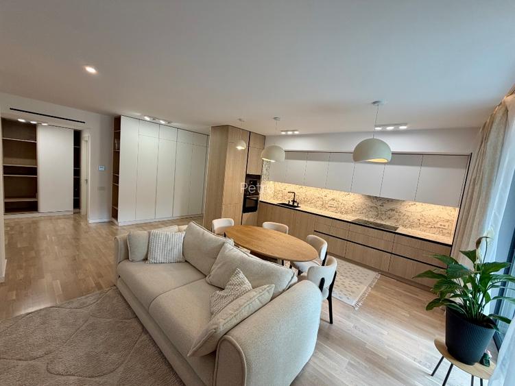 APARTAMENT PREMIUM CU GRĂDINĂ PRIVATĂ, 4 CAMERE, 2 PARCARI SUBTERANE, RESIDENCE5 - 9