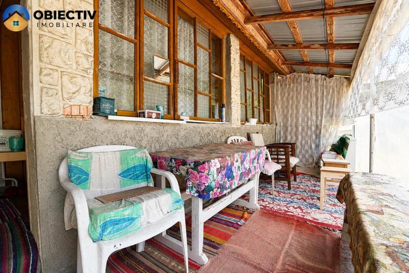 Casa p+e, 164 mp, teren 3085 mp, Cracaoani