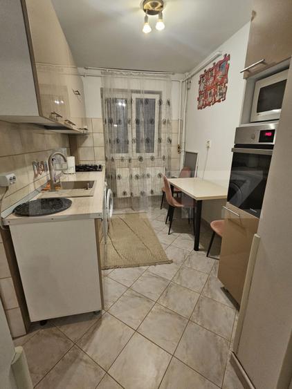 Apartament cu 2 camere, 51 mp, zona Sud