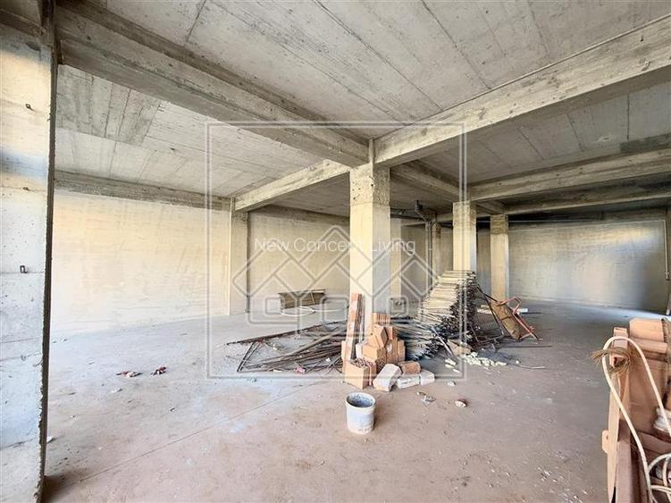 Spatiu comercial in Selimbar-116mp, vitrina stradala, terasa,4 parcari - 4