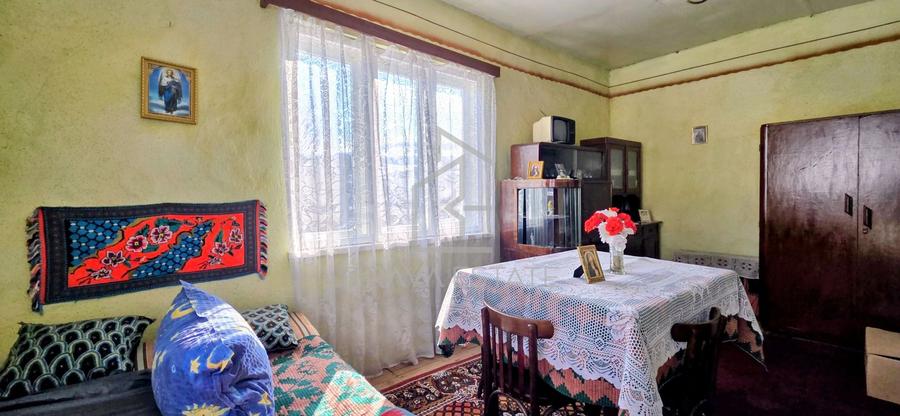 Casă de vânzare, 110 mp, 5 camere 1200mp teren , sat Voivodeni