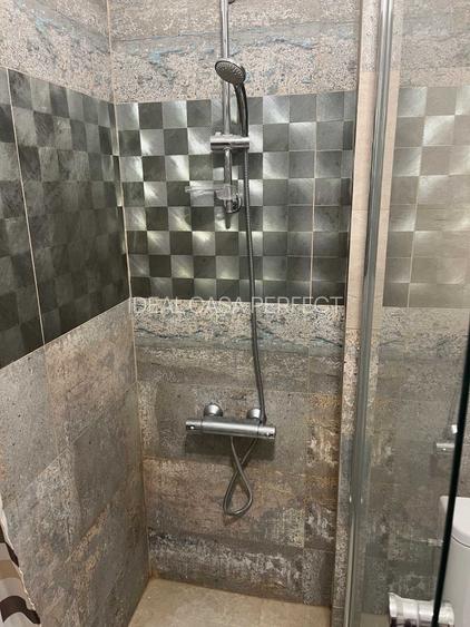 Exigent Plaza Faza 1 langa parcul Liniei, Carrefour, Plaza Romania, metrou - 7