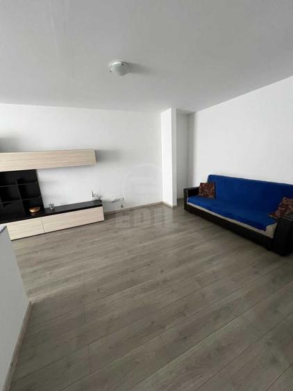 Apartament 2 camere semidecomandat zona Cetatii