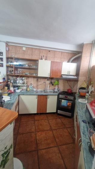 Casa in Centru Civic 4 camere , D +P+ E , PLUS SPATIU COMERCIAL