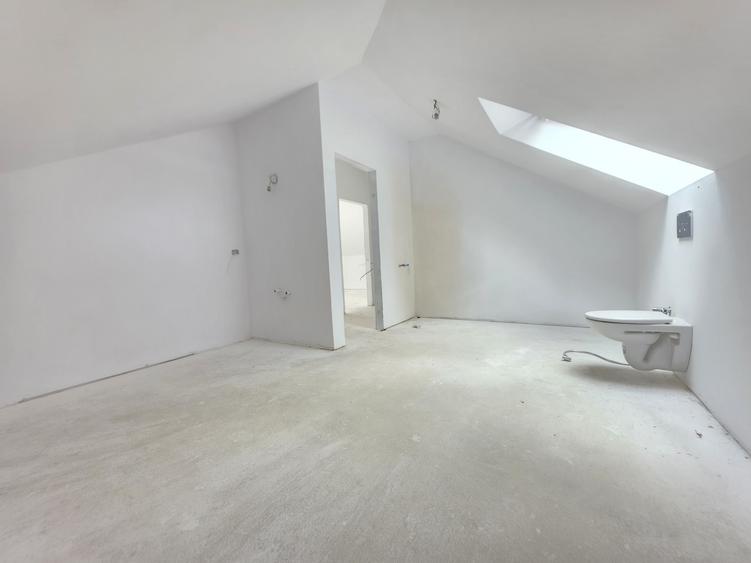 Casa individuala cu 4 camere, teren 500mp, zona Primaverii, Rasnov
