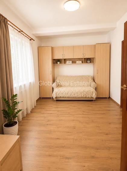 Vila 6 Camere P/M Teren 1000mp Poiana - 36