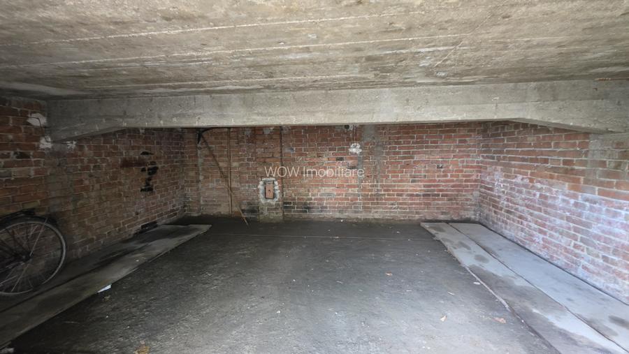 Apartament cu 4 camere , garaj si teren de 420 mp de vanzare zona Sub Arini - 14