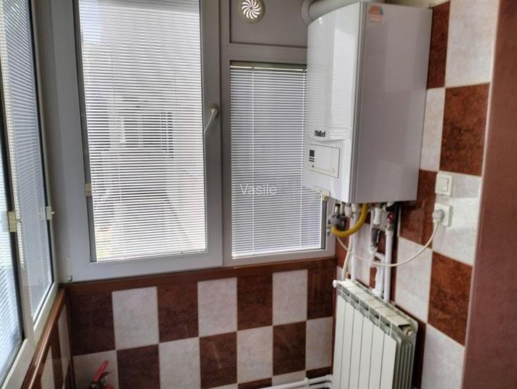 Apartament 3 camere, decomandat, loc. Sfantu Ilie - 8