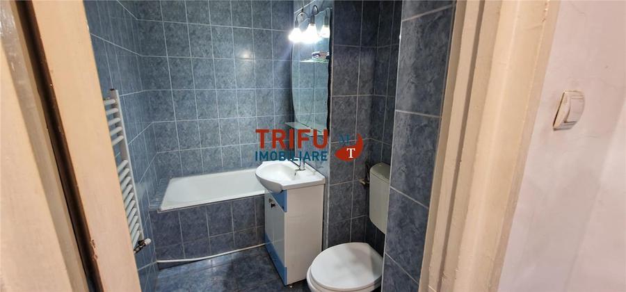 Garsoniera de vanzare etaj 3 Cetate