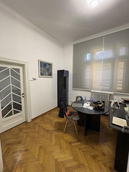 Închiriere vila (S+P+1), 9 camere, 200 mp + curte 120 mp (pretabil birouri)