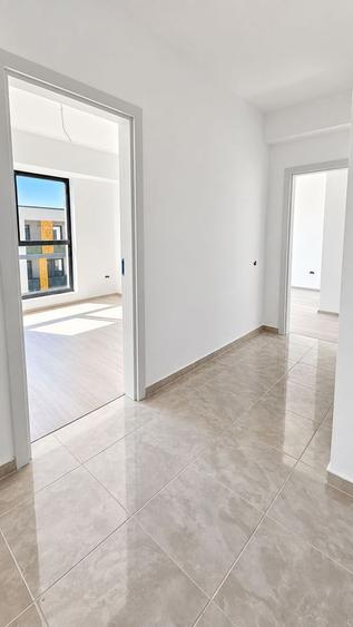 3 Camere, Dezvoltator, Pallady, Bloc Finalizat, Metrou, Centrala,83 MP