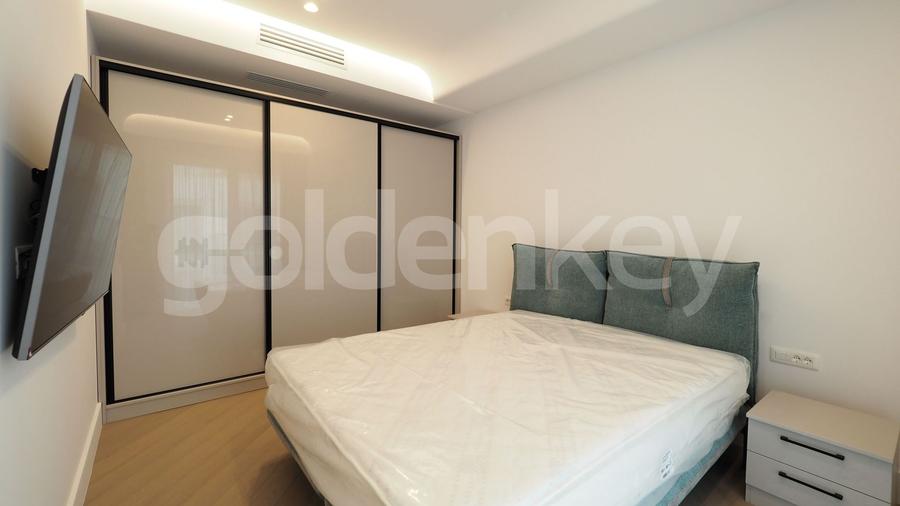 Apartament penthouse cu 4 camere langa Cambridge School