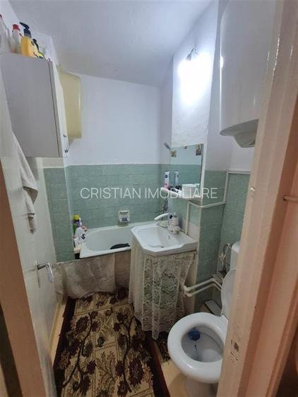 Apartament 3 camere zona Viziru 1, etaj 2 - 6