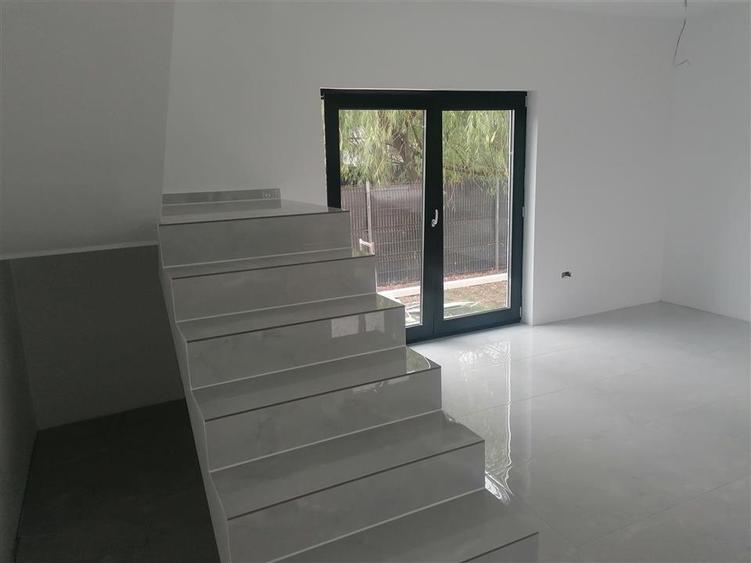 Vila Noua Sanandrei Doar 108.000