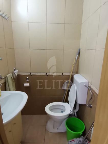 Apartament o camera în zona SEMICENTRALA