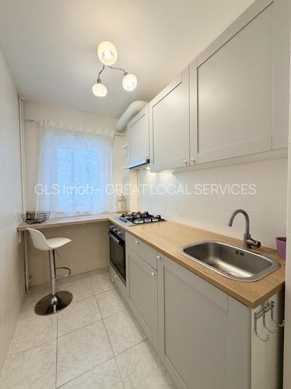 Cozy Studio luminos in Banu Manta - Victoriei cu pat si canapea - 6