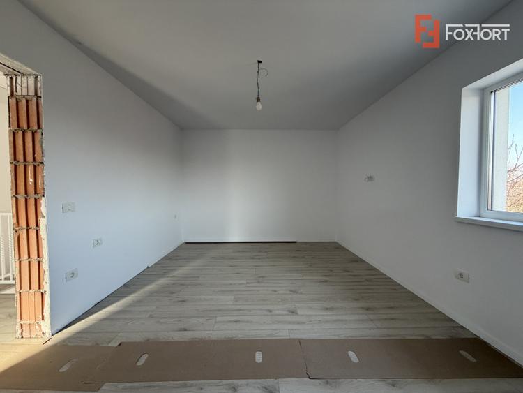 Duplex 3 camere, perete dublu Sanandrei - ID V5694