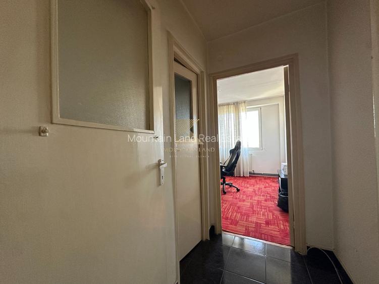Apartament de 3 camere, pretabil birouri sau locuinta, etaj 7, Saturn