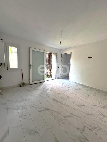 Apartament cu 2 camere ,Micro 8 ,Aleea Grivita