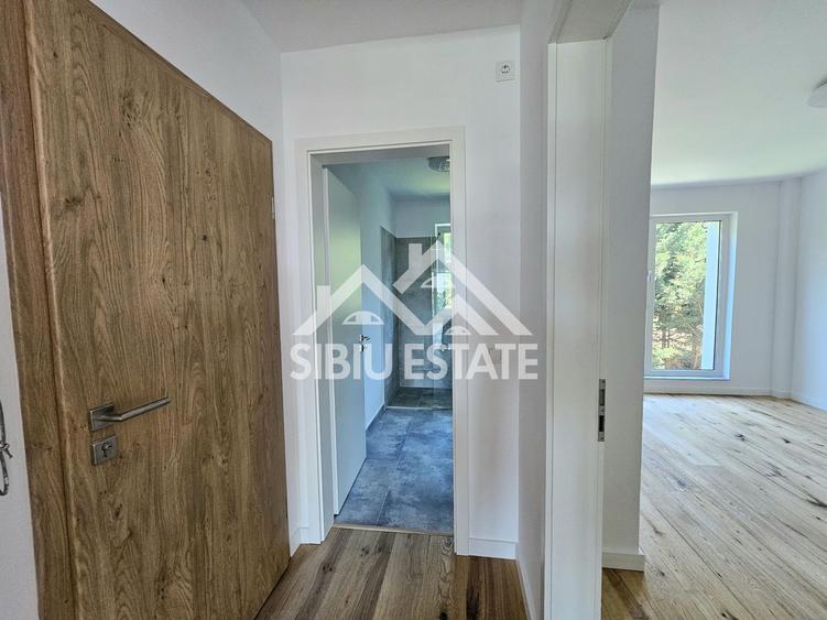 Apartament cu terasa 3 camere 2 bai Clasa A