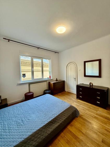 Apartament de vanzare 3 camere zona Unirii, Bucuresti 73 mp