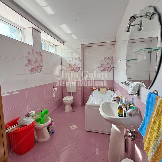 | Imobil cu destinatie mixta: Spatiu Comercial + Rezidential | Micro 20 | - 9