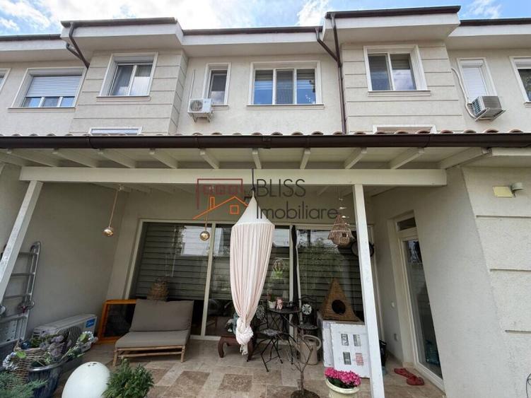 Vilă 6 camere, 250 mp utili, grădină, 2 garaje, P+2