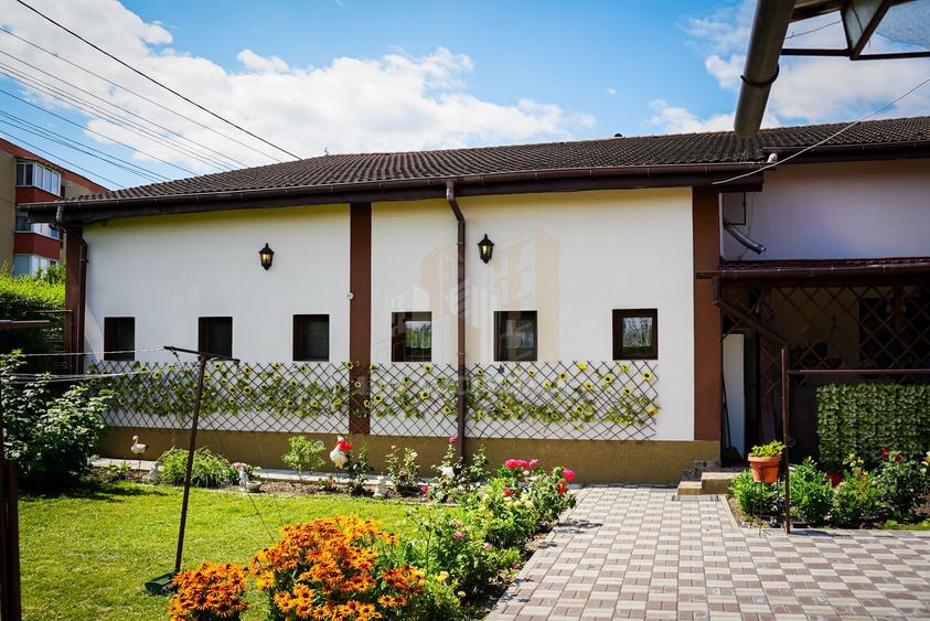 Casa individuala 2 unitati