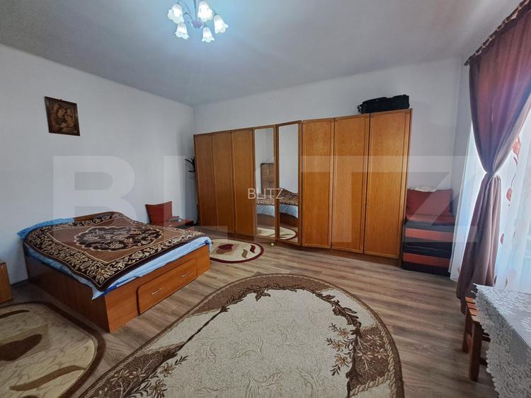 Casă săsească renovată integral, 2200 mp teren, ideală pentru două familii - 17